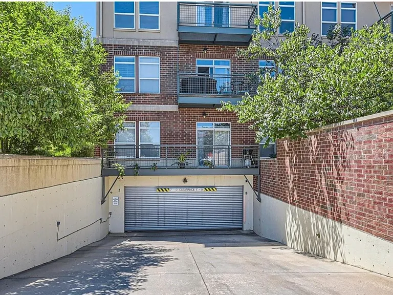 10184 Park Meadows Dr #1317 — Photo 24