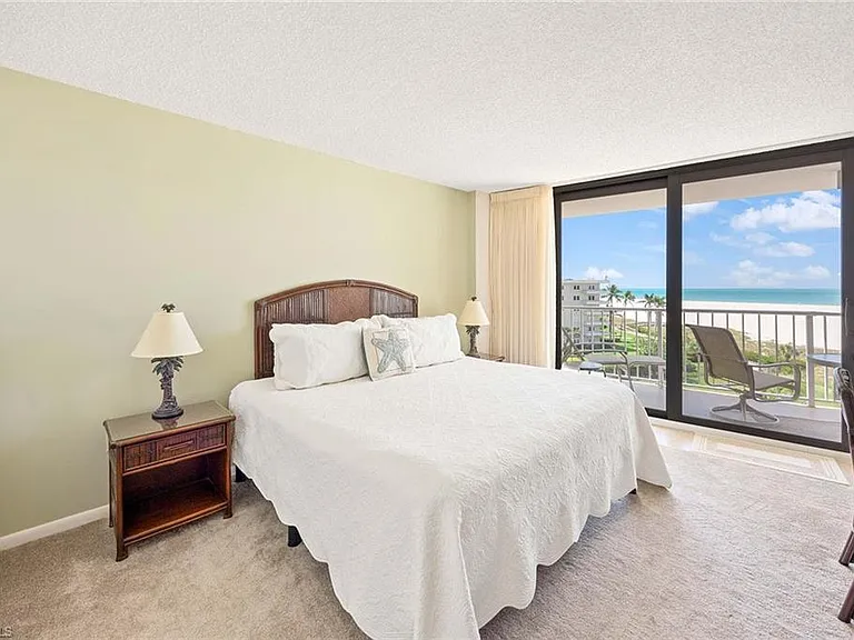 260 Seaview Ct #604 — Photo 12