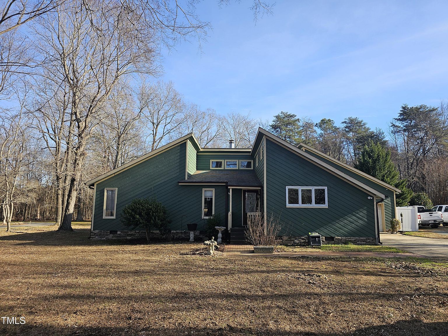 1231 Shamrock Dr