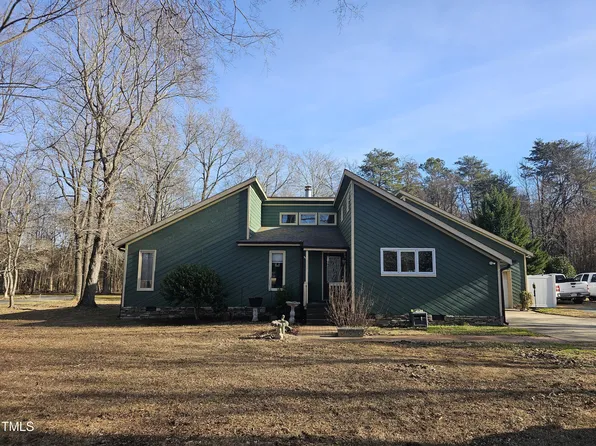 1231 Shamrock Dr, Burlington, NC 27215