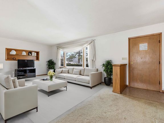 4th image of 6917 Pats Cir