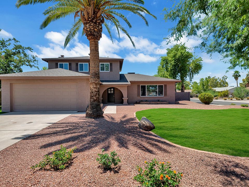 1st image of 4939 E Larkspur Dr