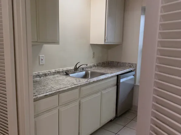 1931 California St #24, Mountain View, CA 94040