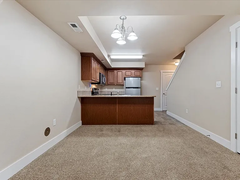 9846 W Rosecroft Ct — Photo 19