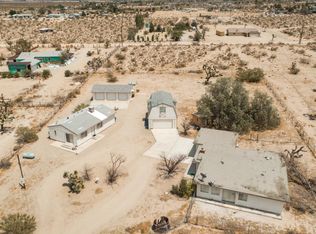 9525 Visalia Ave, Lucerne Valley, CA 92356