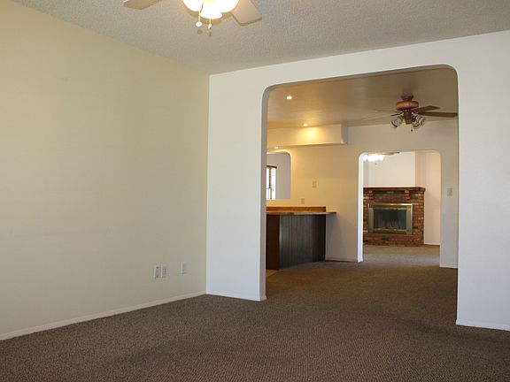 4th image of 2533 E Harmony Ave