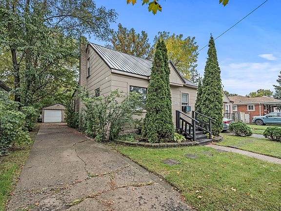 3rd image of 7074 Yacht Ave