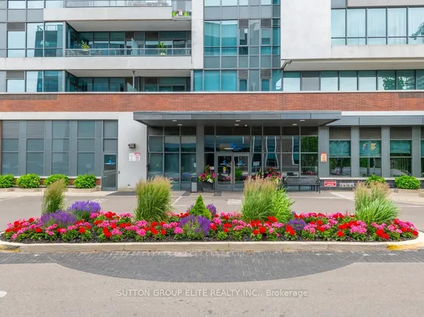 1 Hurontario St Unit 808, Mississauga, ON L5G 0A3