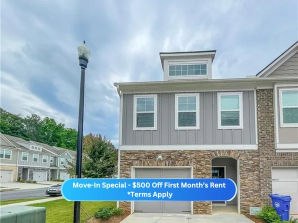 6423 Shalks Crossing Dr, Lithonia, GA 30058