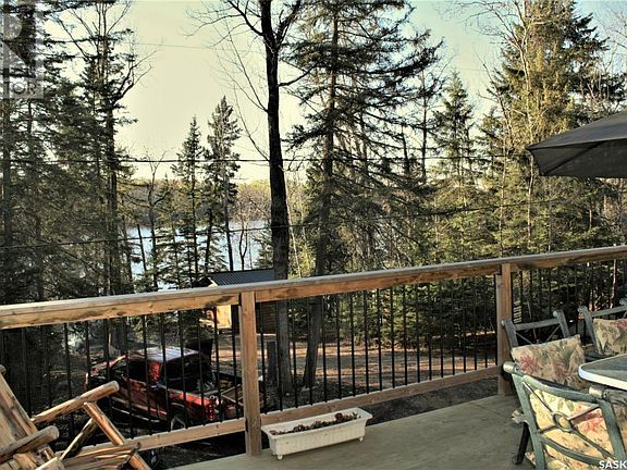 5th image of 565 Forest View Dr