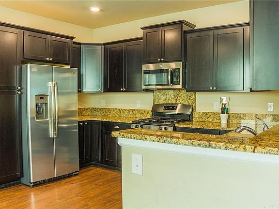 4th image of 3440 Hera St NE