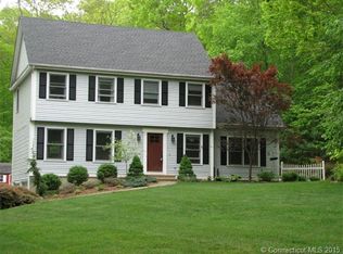 15 Laurel Ridge Trl, Killingworth, CT 06419