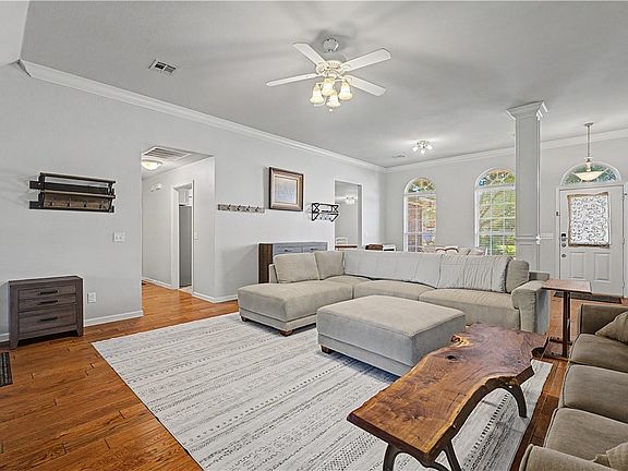 5th image of 3907 W Easy St