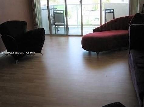 4th image of 1000 West Ave APT 709