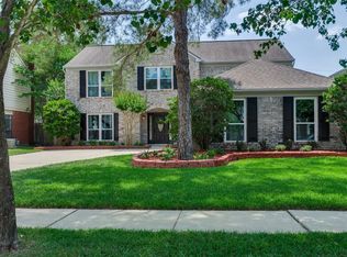 7502 Dogwood Falls Rd, Houston, TX 77095