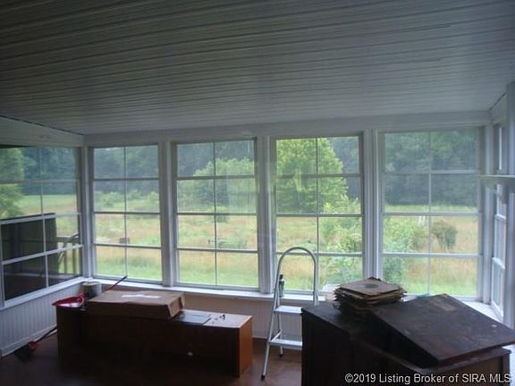 3rd image of 3005 S Middle Fork Ln