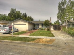 1181 Hersman Dr, Gilroy, CA 95020