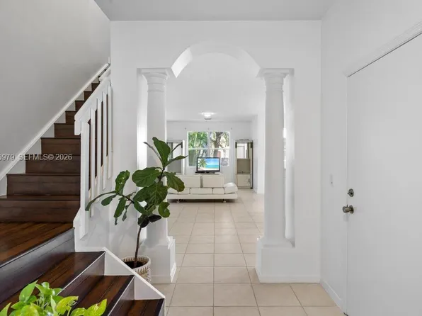 419 Rainbow Springs Ter, Royal Palm Beach, FL 33411