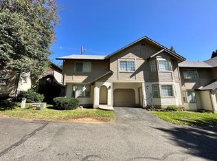 311 Old Mc Cloud Rd #E, Mount Shasta, CA 96067