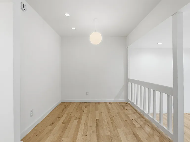 4111 Tujunga Ave #14 — Photo 9