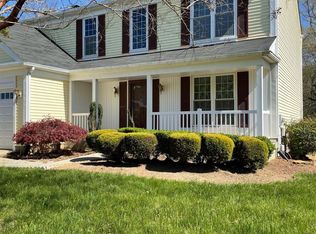 818 Chatsworth Dr, Accokeek, MD 20607