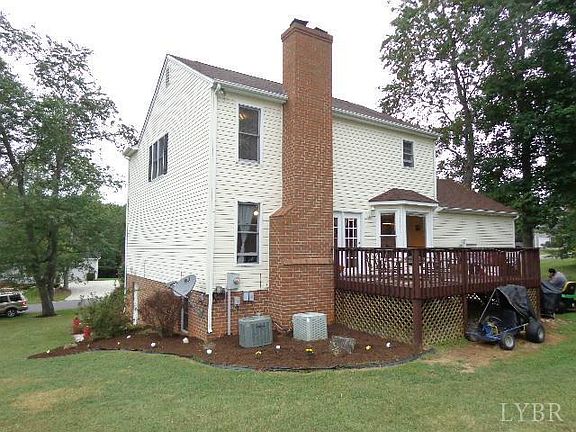 4th image of 125 Mullbury Pl