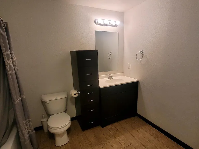 202 E Saint Francis St #16 — Photo 9