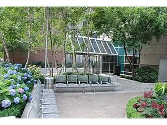 Rented by Corcoran | media 20