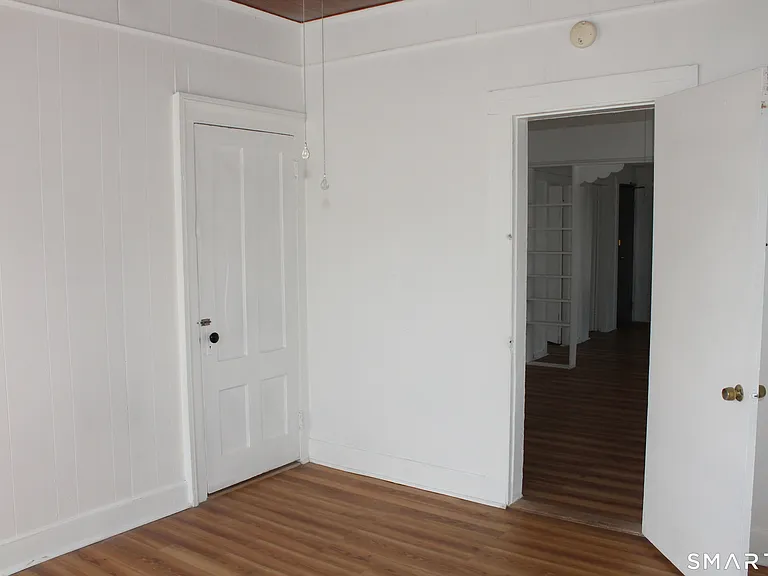 115 S Colony St — Photo 4