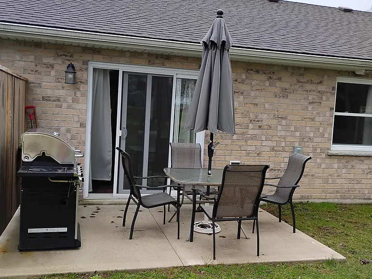 149 Westfall Cres — Photo 11