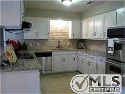 2nd image of 2517 Parkhaven Dr