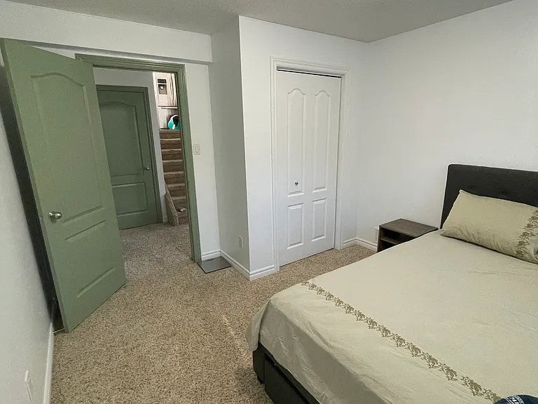 3 Lawrence Ave — Photo 24