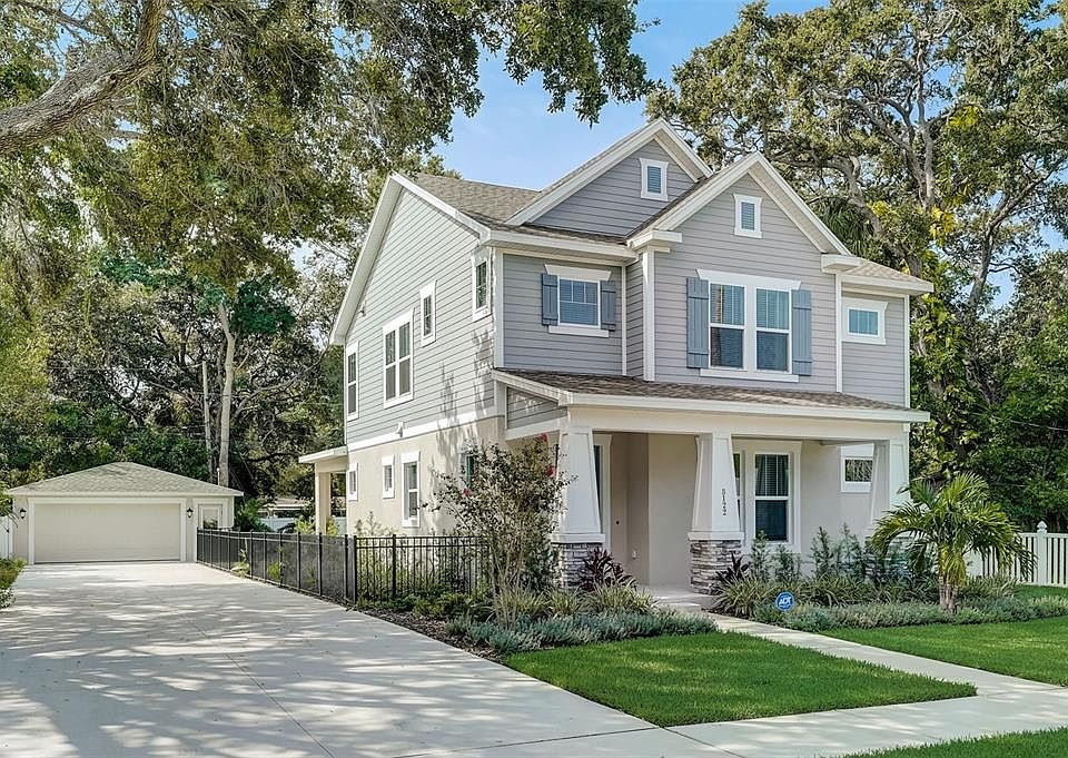 1st image of 8122 31ST AVENUE N