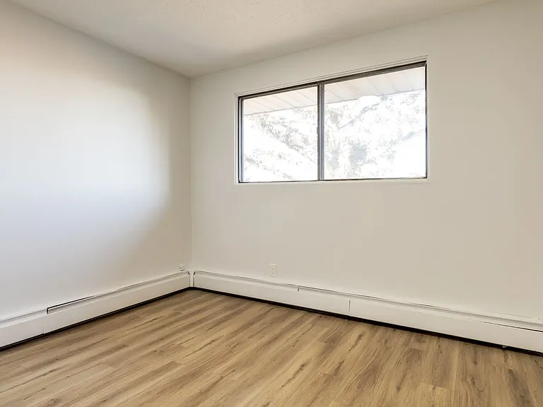 10500 45th Ave NW — Photo 16