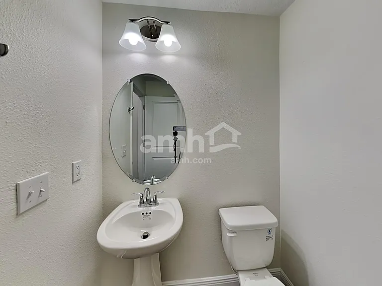 22565 Bellini Cir — Photo 10