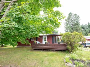 4522 Clam Lake Dr, Bellaire, MI 49615