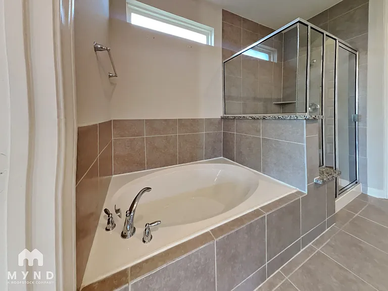 6730 Barrington Creek Trce — Photo 12