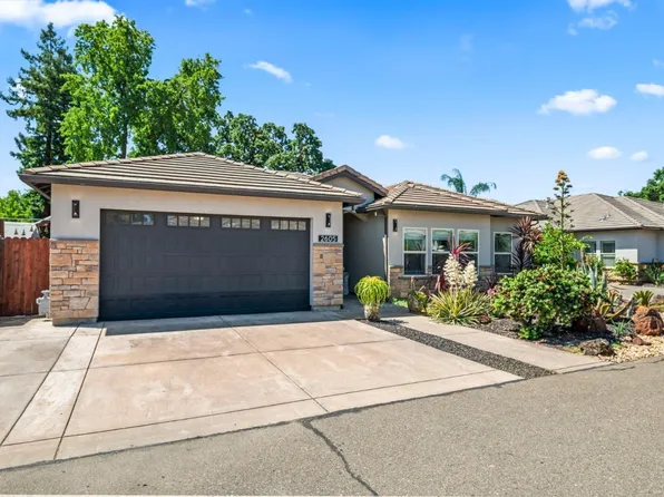 2605 Gunn Rd, Carmichael, CA 95608