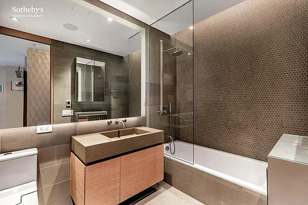 Rented by Sotheby's International Realty | media 17