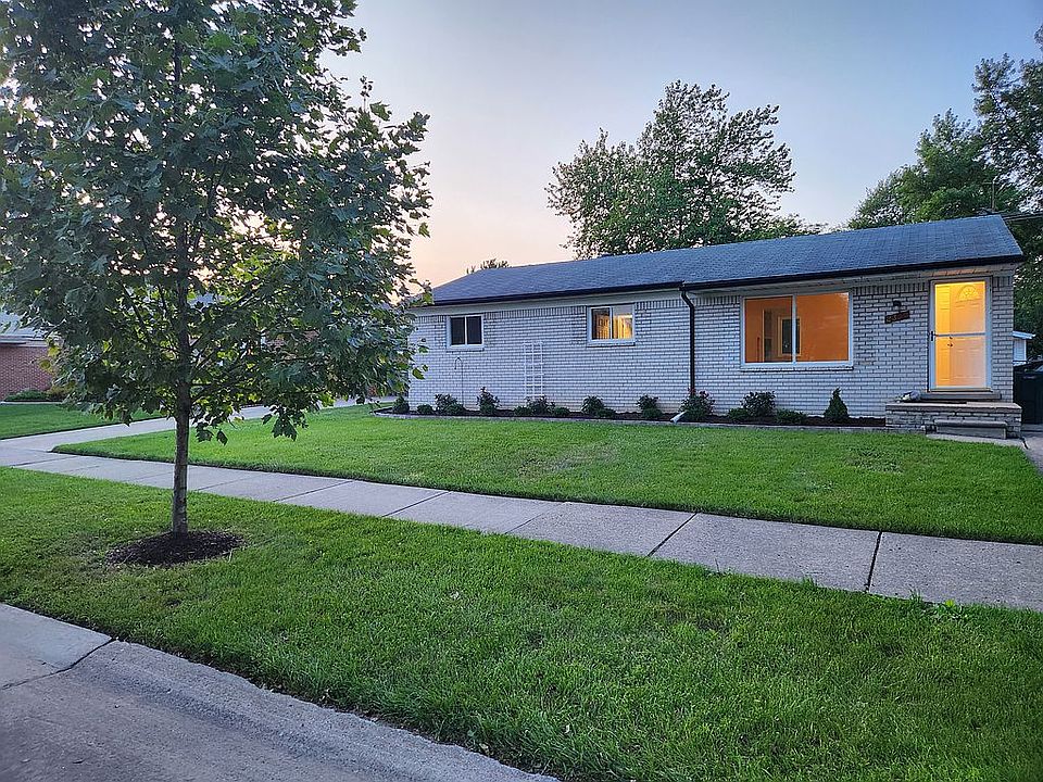 1st image of 2387 Camilla Dr