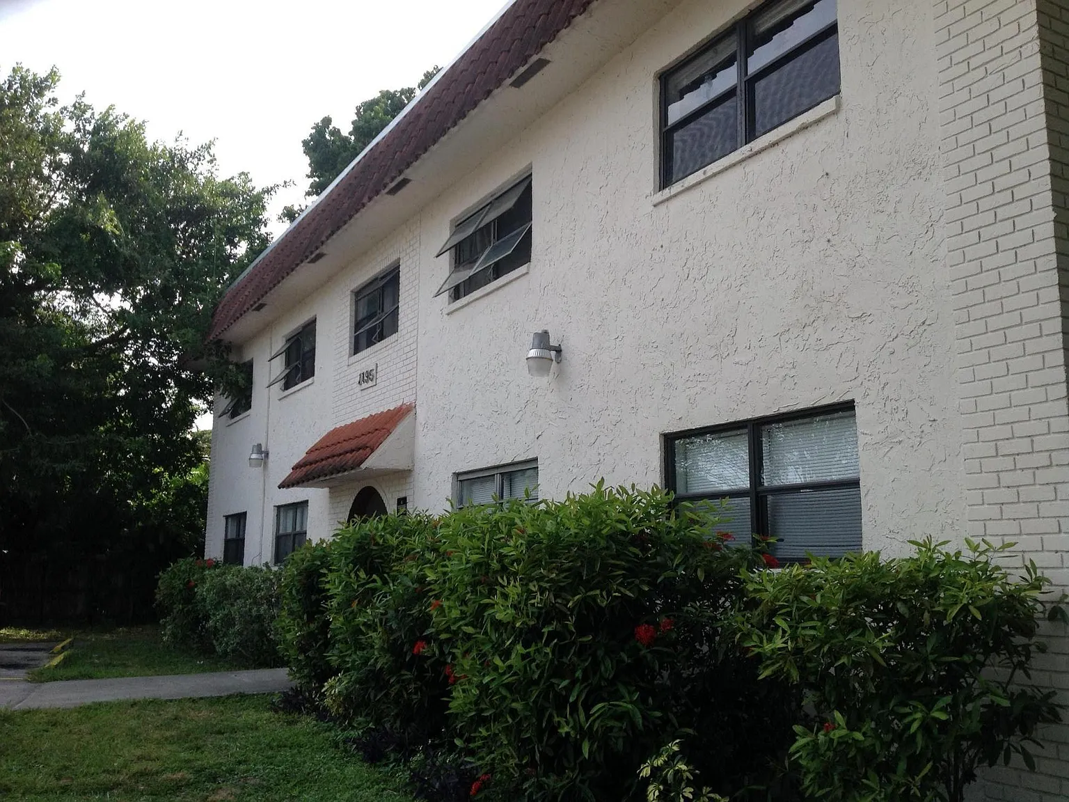 2 bed, 2.0 bath, 1017 sqft, $2,695 — Photo 4