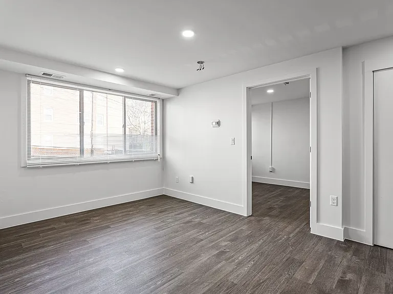 Welcome to The Doreen at 5910 14th St NW — Photo 41