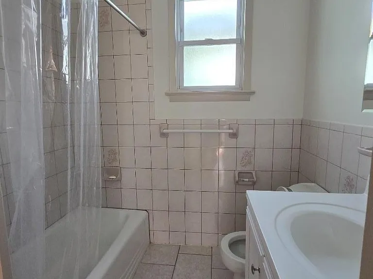 1364 Fremont Pl — Photo 13
