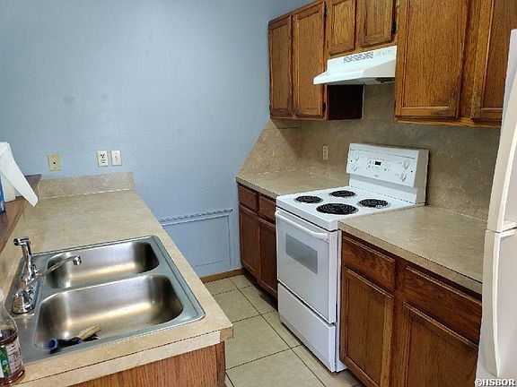 4th image of 139-141 Chelle St