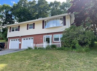 595 Lydia Ave, Woonsocket, RI 02895