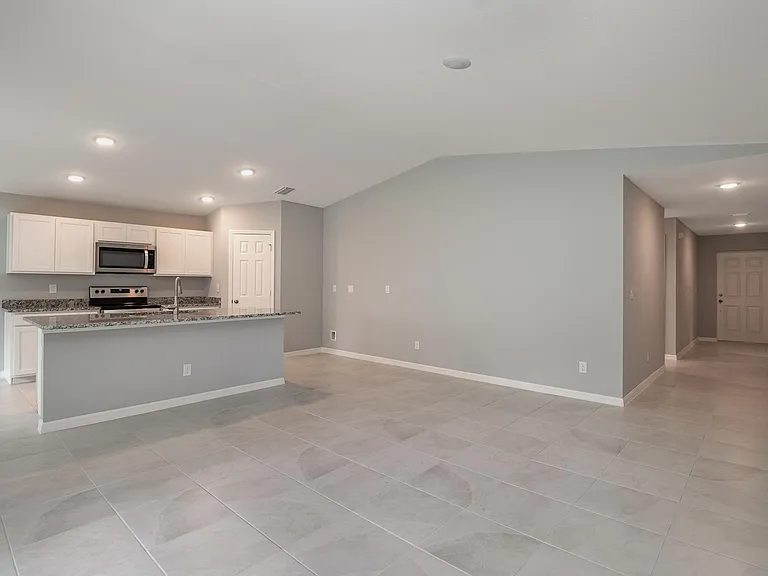 391 Salvador Dr — Photo 8
