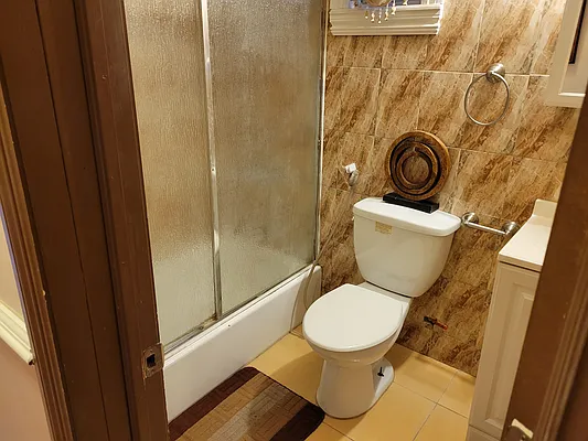 Rented by Virtual Real Estate | media 19