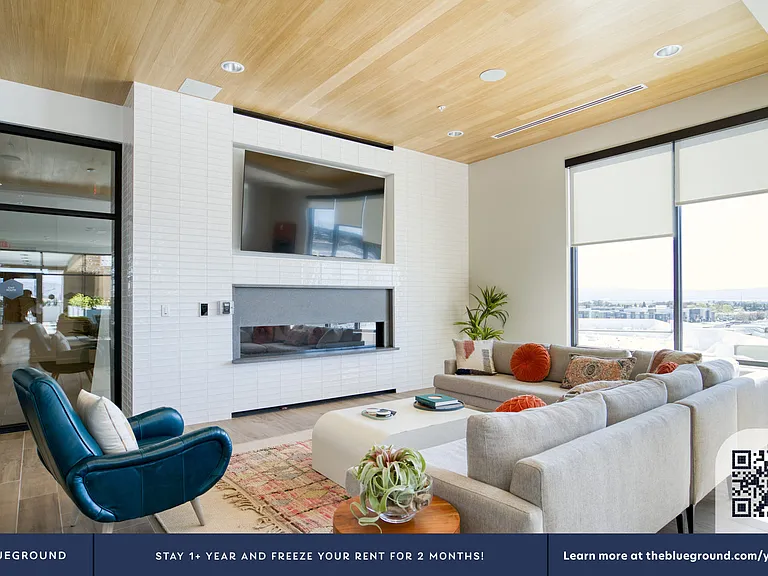 Building's Lounge