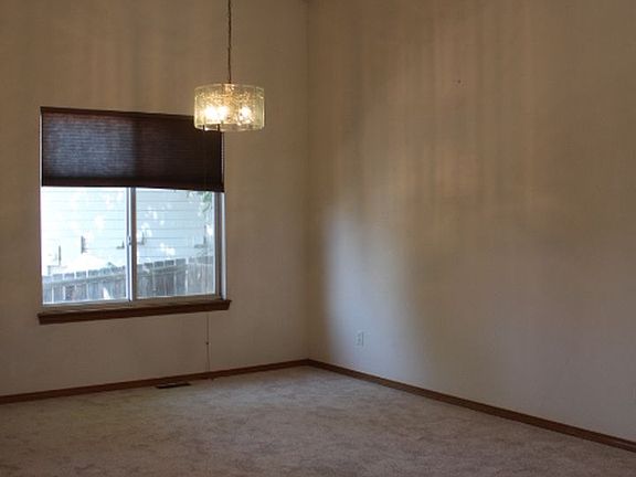 3rd image of 10432 W 82nd Ave