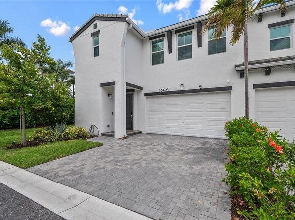 16493 Helix Ct